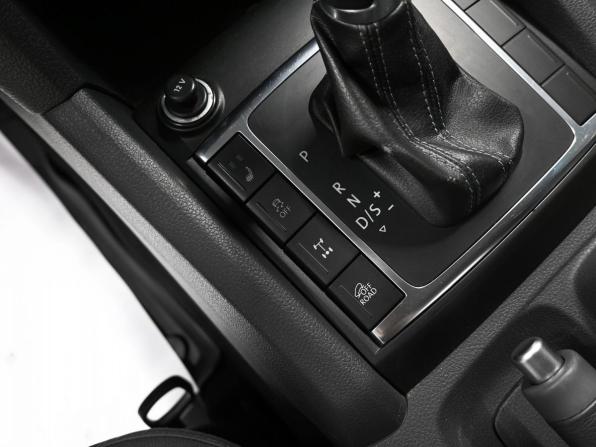 Volkswagen Amarok I с пробегом 2013 года, цена 1 895 000 рублей, 213406 км, offers.body_type.unknown, Автокод Объявления