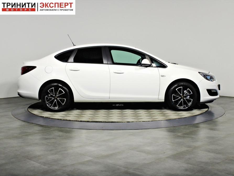 Opel Astra J Рестайлинг Белгород  - изображение 4
