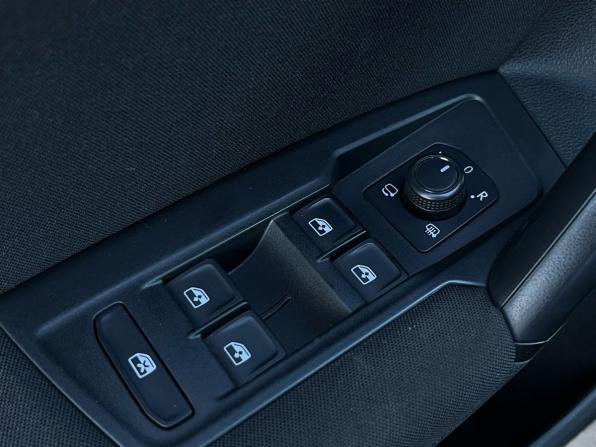 Volkswagen Tiguan II с пробегом 2018 года, цена 2 300 000 рублей, 202289 км, внедорожник, Автокод Объявления
