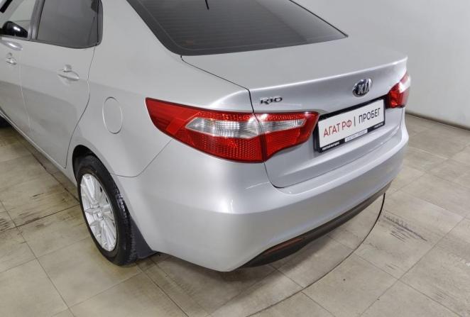 Kia Rio III с пробегом 2013 года, цена 800 000 рублей, 150200 км, седан, Автокод Объявления