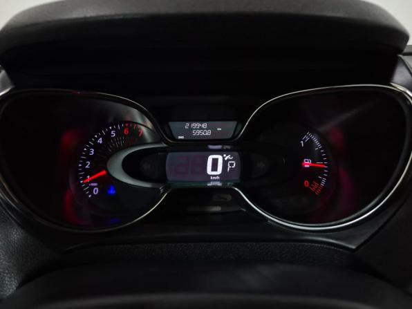 Renault Kaptur I с пробегом 2017 года, цена 1 300 000 рублей, 219947 км, внедорожник, Автокод Объявления