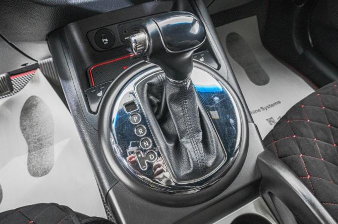 Kia Sportage III с пробегом 2012 года, цена 1 249 000 рублей, 220000 км, внедорожник, Автокод Объявления