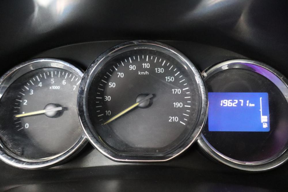 Renault Logan II Санкт-Петербург  - изображение 16