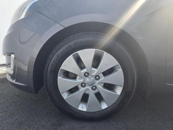 Kia Rio III с пробегом 2013 года, цена 999 000 рублей, 134000 км, седан, Автокод Объявления