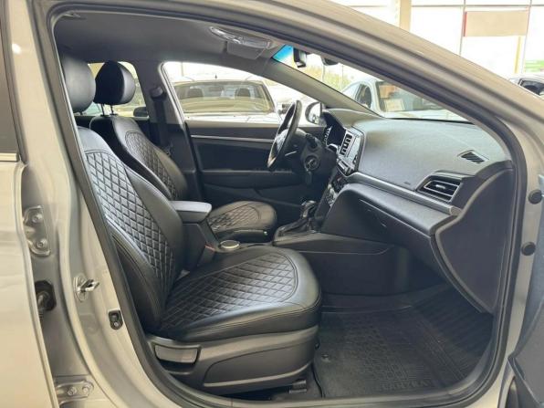 Hyundai Elantra VI (AD) Рестайлинг с пробегом 2019 года, цена 1 750 000 рублей, 70215 км, седан, Автокод Объявления