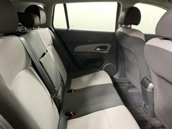 Chevrolet Cruze I Рестайлинг с пробегом 2015 года, цена 735 000 рублей, 156000 км, хэтчбек, Автокод Объявления