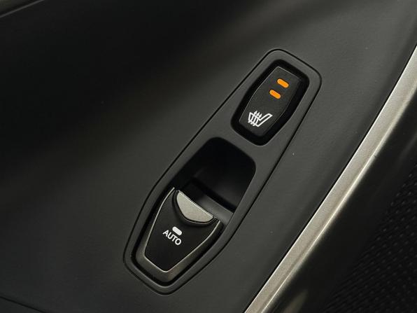 Hyundai Santa Fe III Рестайлинг с пробегом 2016 года, цена 2 399 000 рублей, 122324 км, внедорожник, Автокод Объявления