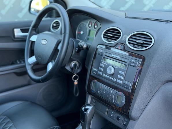 Ford Focus II с пробегом 2006 года, цена 560 000 рублей, 270000 км, седан, Автокод Объявления
