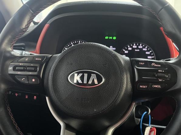 Kia Rio IV Рестайлинг с пробегом 2020 года, цена 1 435 000 рублей, 160399 км, седан, Автокод Объявления