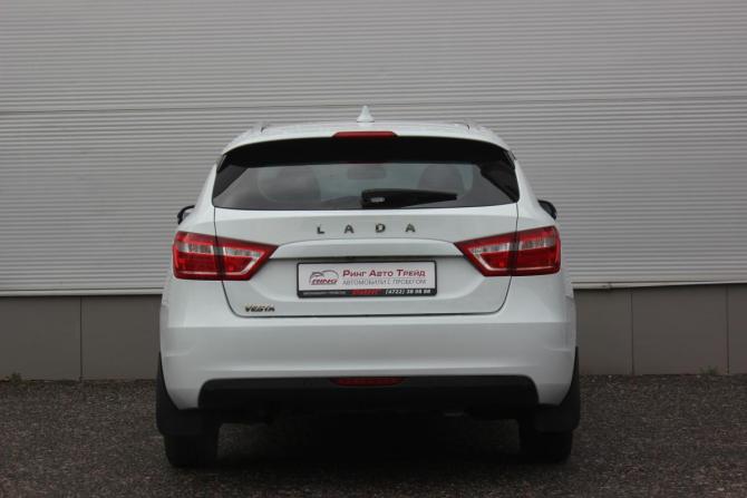 Lada (ВАЗ) Vesta I с пробегом 2022 года, цена 1 297 000 рублей, 50098 км, универсал, Автокод Объявления