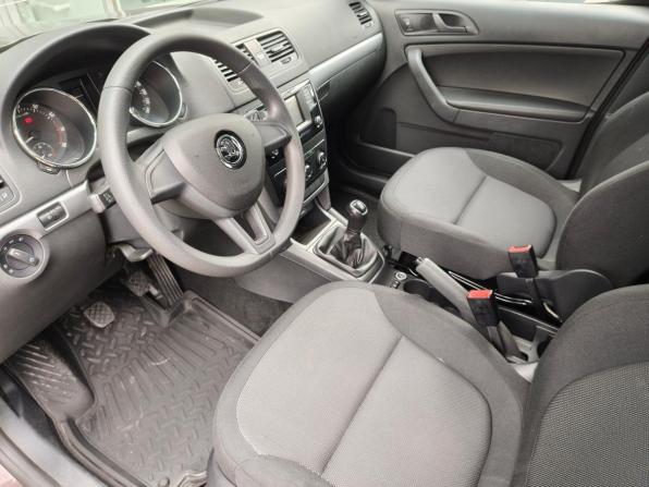 Skoda Yeti I Рестайлинг с пробегом 2016 года, цена 1 365 500 рублей, 109044 км, внедорожник, Автокод Объявления