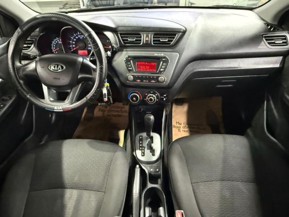Kia Rio III с пробегом 2013 года, цена 681 000 рублей, 268162 км, седан, Автокод Объявления