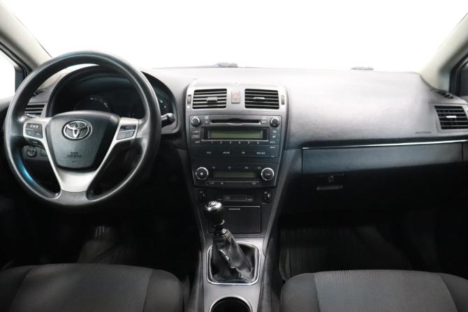 Toyota Avensis III с пробегом 2009 года, цена 588 000 рублей, 426817 км, седан, Автокод Объявления