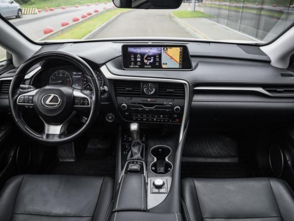 Lexus RX IV с пробегом 2018 года, цена 3 750 000 рублей, 163488 км, внедорожник, Автокод Объявления
