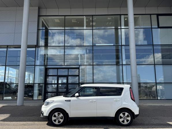 Kia Soul II Рестайлинг с пробегом 2018 года, цена 1 500 000 рублей, 86983 км, хэтчбек, Автокод Объявления