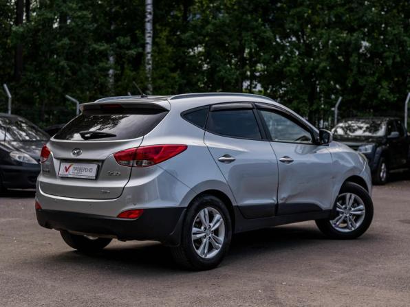 Hyundai ix35 I с пробегом 2011 года, цена 995 000 рублей, 207182 км, внедорожник, Автокод Объявления