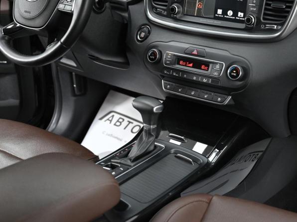Kia Sorento III Prime Рестайлинг с пробегом 2019 года, цена 1 779 000 рублей, 71391 км, внедорожник, Автокод Объявления