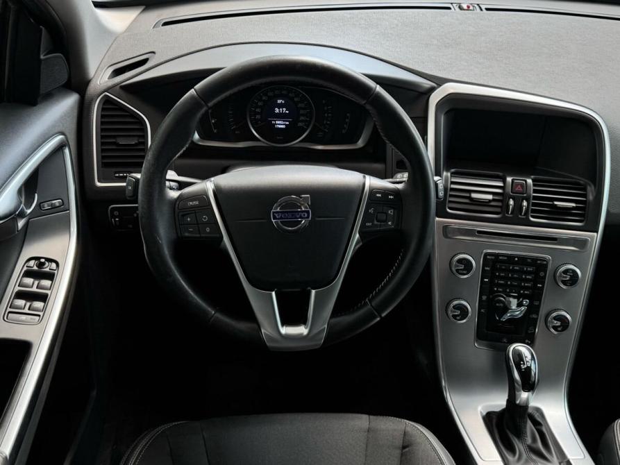 Volvo XC60 I Рестайлинг Санкт-Петербург  - изображение 17