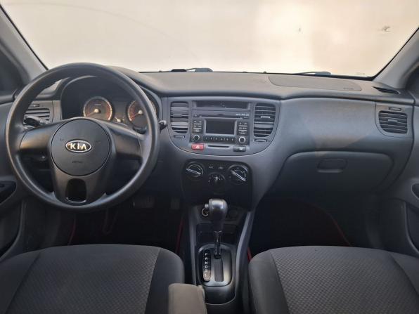 Kia Rio II Рестайлинг с пробегом 2011 года, цена 530 000 рублей, 195142 км, седан, Автокод Объявления