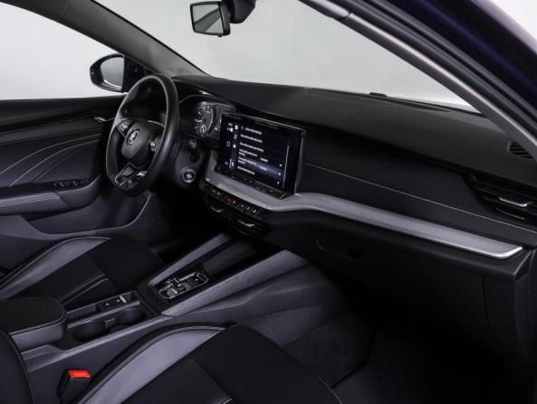 Skoda Octavia IV (A8) с пробегом 2021 года, цена 2 490 000 рублей, 82177 км, лифтбек, Автокод Объявления