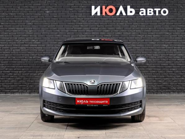Skoda Octavia III (A7) Рестайлинг с пробегом 2017 года, цена 1 580 000 рублей, 97393 км, лифтбек, Автокод Объявления