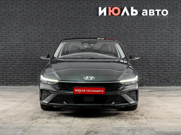 Hyundai Elantra VII (CN7) Рестайлинг с пробегом 2023 года, цена 2 620 000 рублей, 8130 км, седан, Автокод Объявления