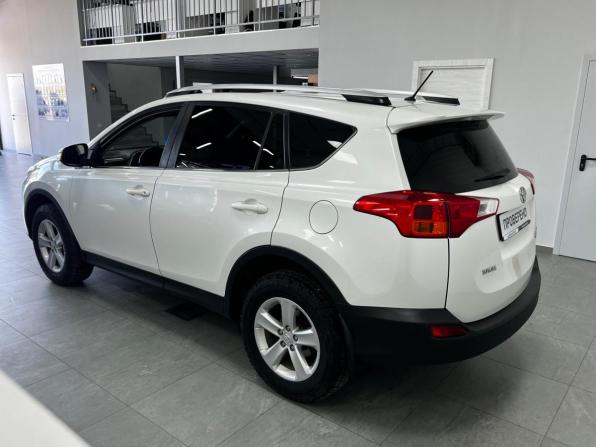 Toyota RAV4 IV (XA40) с пробегом 2014 года, цена 1 715 000 рублей, 223000 км, внедорожник, Автокод Объявления