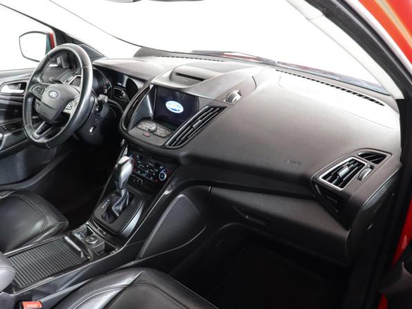 Ford Kuga II Рестайлинг с пробегом 2016 года, цена 1 260 000 рублей, 217600 км, внедорожник, Автокод Объявления