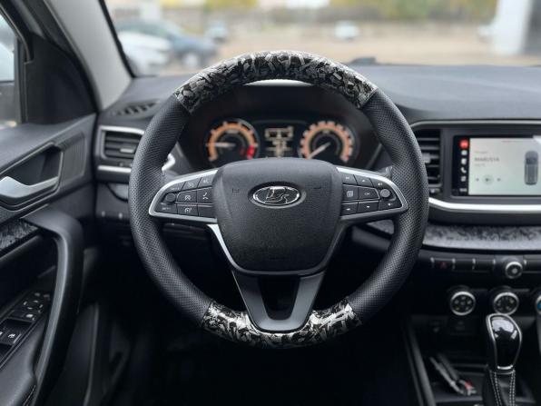 Lada (ВАЗ) Vesta I Рестайлинг (NG) с пробегом 2024 года, цена 1 295 000 рублей, 30111 км, универсал, Автокод Объявления