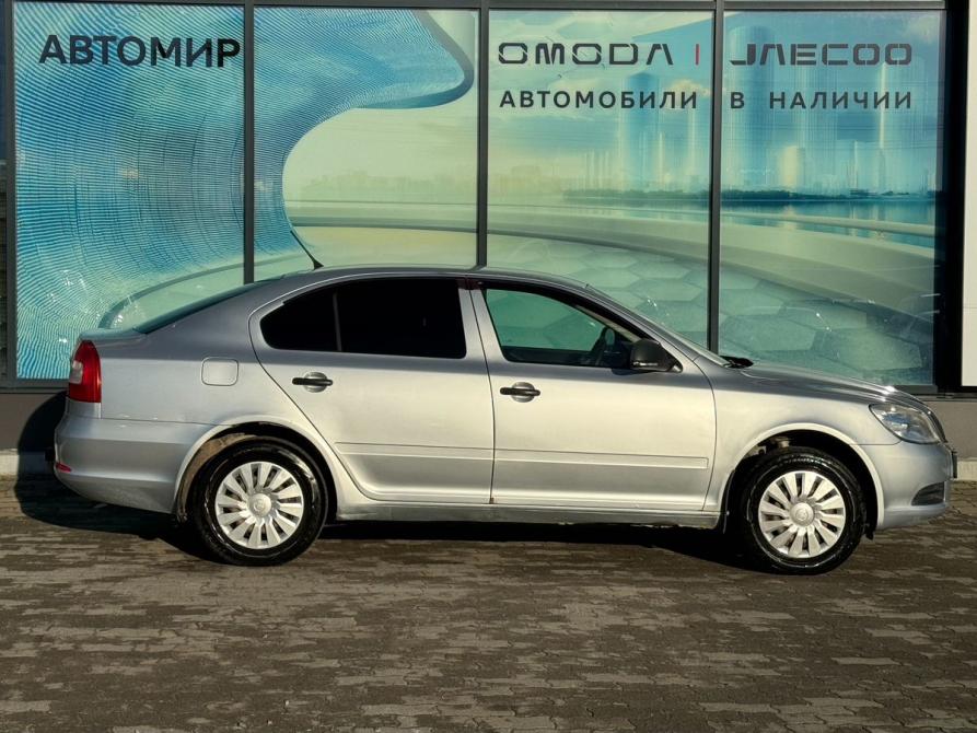 Skoda Octavia II (A5) Рестайлинг Архангельск  - изображение 4
