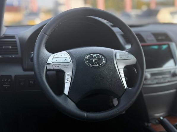 Toyota Camry VI (XV40) Рестайлинг с пробегом 2011 года, цена 1 230 000 рублей, 197393 км, седан, Автокод Объявления