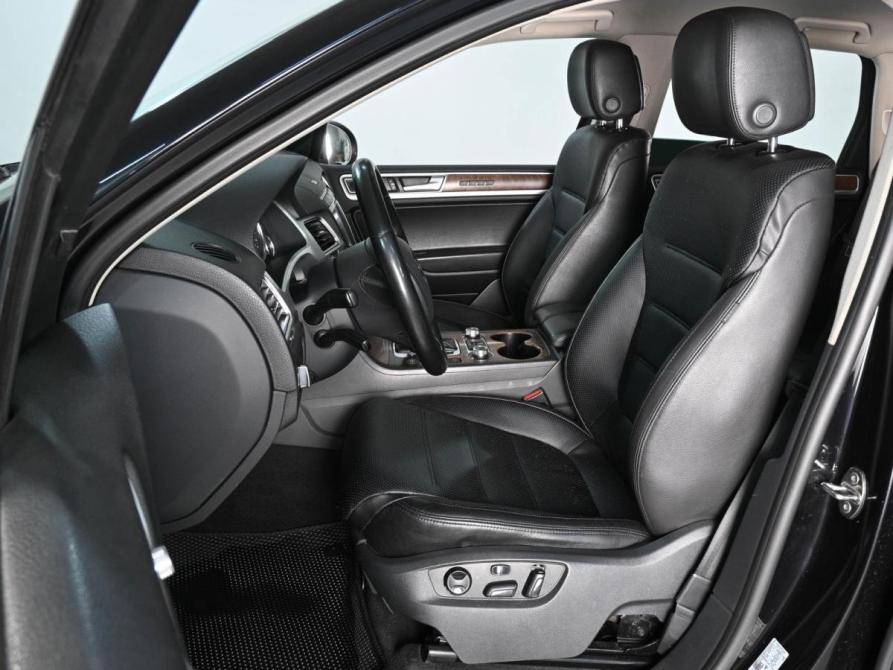 Volkswagen Touareg II Рестайлинг Ростов-на-Дону  - изображение 10