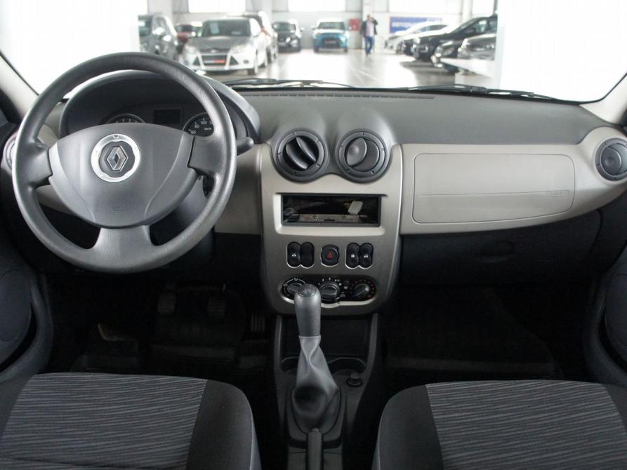 Renault Logan I Рестайлинг Березовский  - изображение 7