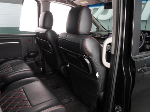Honda Stepwgn V Рестайлинг с пробегом 2017 года, цена 2 544 000 рублей, 101256 км, минивэн, Автокод Объявления