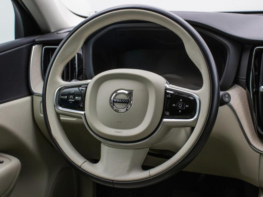 Volvo XC60 II Москва  - изображение 15