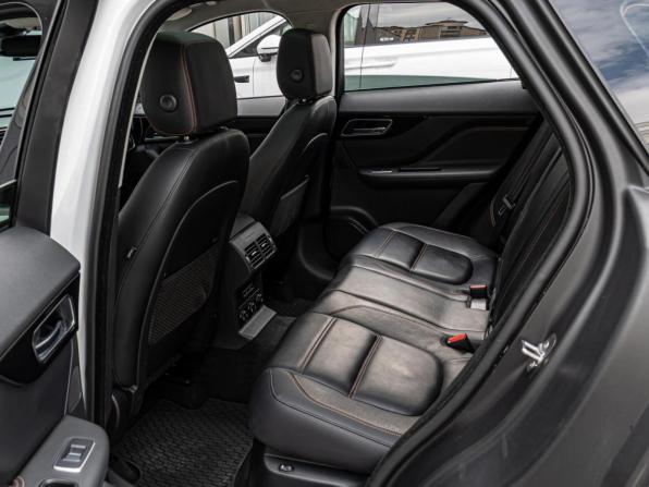 Jaguar F-Pace I с пробегом 2019 года, цена 3 695 000 рублей, 62795 км, внедорожник, Автокод Объявления