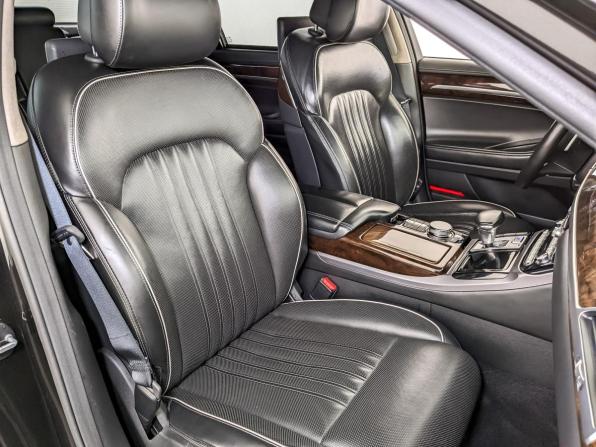 Genesis G90 I с пробегом 2017 года, цена 2 405 000 рублей, 175317 км, седан, Автокод Объявления