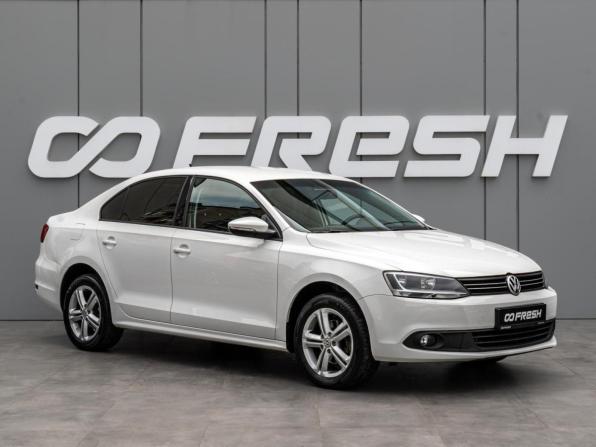 Volkswagen Jetta VI с пробегом 2013 года, цена 1 070 000 рублей, 183541 км, седан, Автокод Объявления