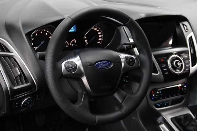 Ford Focus III с пробегом 2012 года, цена 695 950 рублей, 141975 км, седан, Автокод Объявления