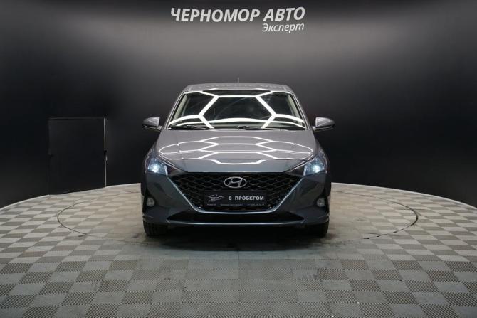 Hyundai Solaris II Рестайлинг с пробегом 2021 года, цена 1 590 000 рублей, 78000 км, седан, Автокод Объявления
