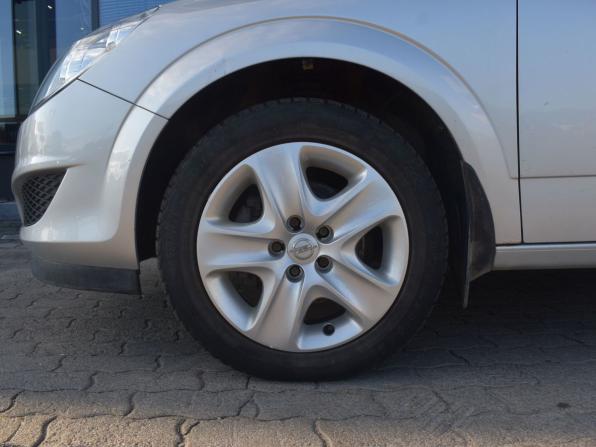 Opel Astra H Рестайлинг с пробегом 2013 года, цена 770 000 рублей, 74001 км, хэтчбек, Автокод Объявления