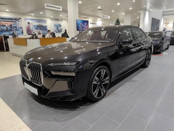 BMW 7 серии VII (G70) с пробегом 2025 года, цена 17 900 000 рублей, 20 км, седан, Автокод Объявления