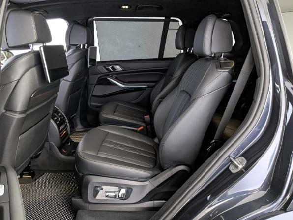 BMW X7 I (G07) с пробегом 2022 года, цена 7 995 000 рублей, 53577 км, внедорожник, Автокод Объявления