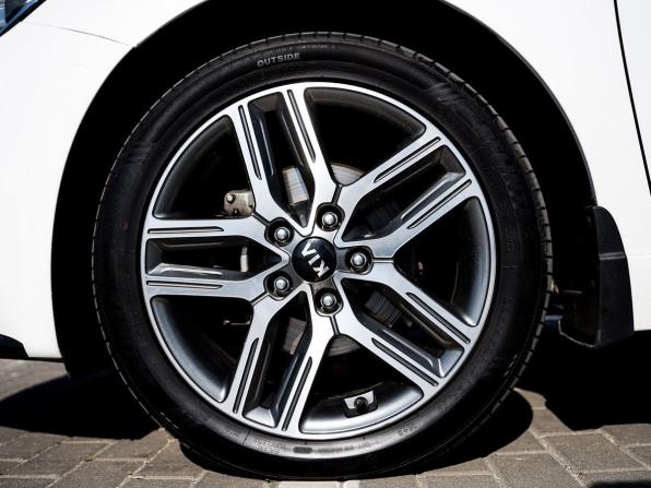 Kia Cerato IV с пробегом 2019 года, цена 1 980 000 рублей, 111775 км, седан, Автокод Объявления