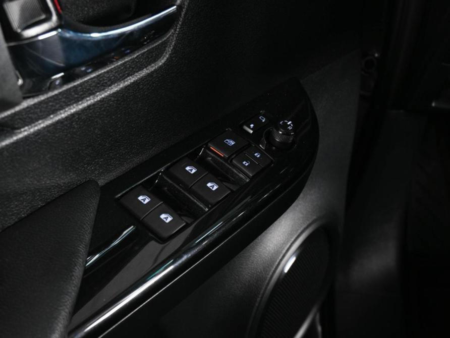 Toyota Hilux VIII Рестайлинг 2 Ростов-на-Дону  - изображение 18