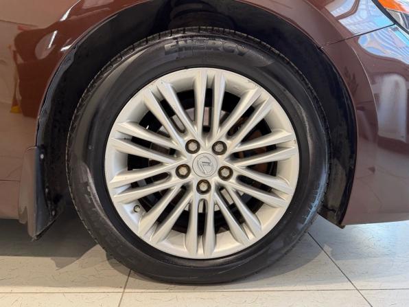 Lexus ES VI Рестайлинг с пробегом 2016 года, цена 1 993 000 рублей, 268172 км, седан, Автокод Объявления
