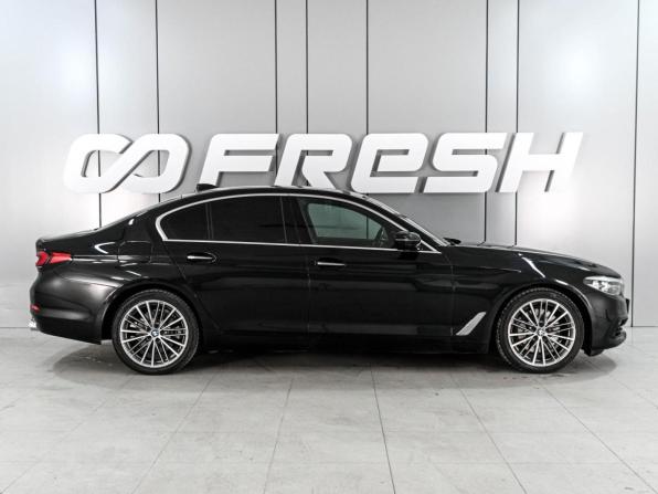 BMW 5 серии VII (G30/G31/G38) с пробегом 2018 года, цена 2 769 000 рублей, 237015 км, седан, Автокод Объявления