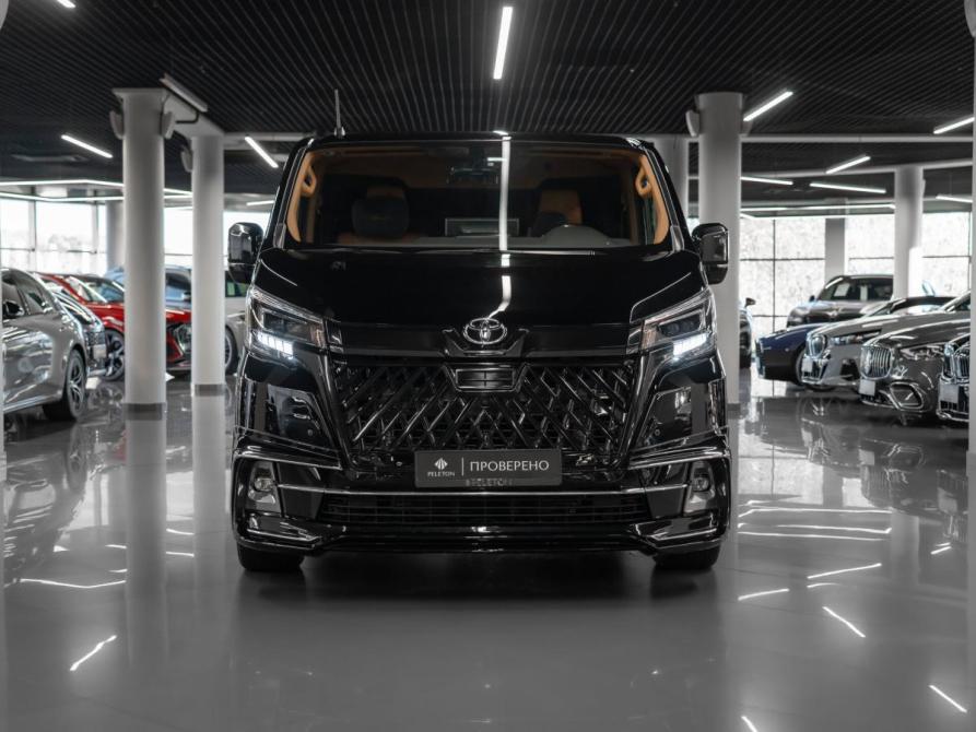 Toyota HiAce H300 Москва  - изображение 3