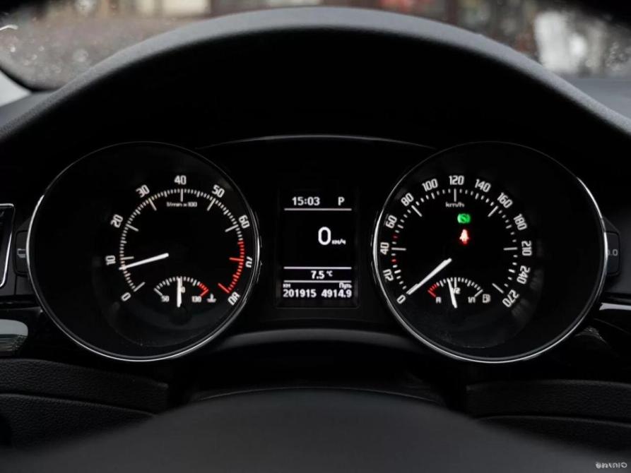 Skoda Superb II Рестайлинг Москва  - изображение 10
