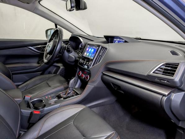 Subaru XV II с пробегом 2018 года, цена 2 225 000 рублей, 101617 км, внедорожник, Автокод Объявления